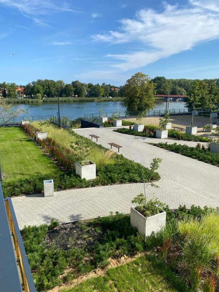 Red Bridge Resort - Apartament & Spa Dziwnów エクステリア 写真