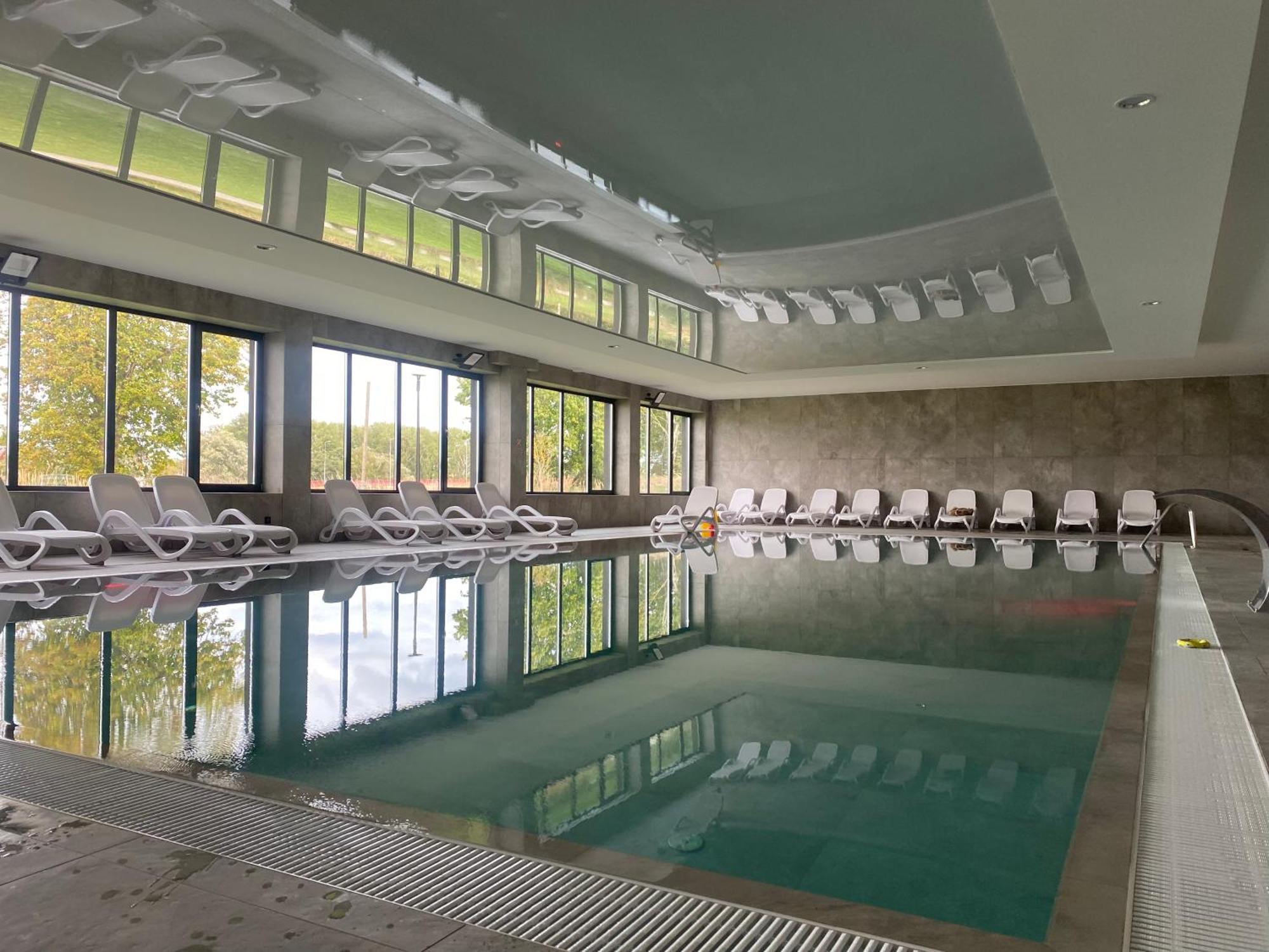 Red Bridge Resort - Apartament & Spa Dziwnów エクステリア 写真
